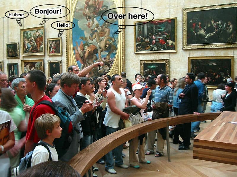 Mona Lisa's eye-view of her admirers. 