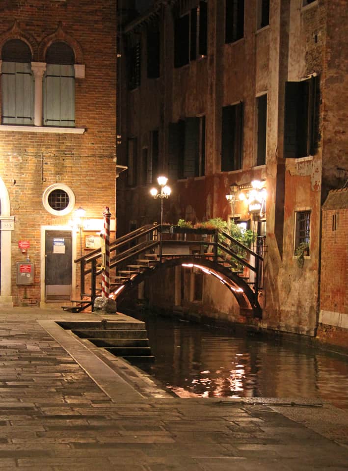 Deserted streets made for a wonderful first impression of La Serenissima.