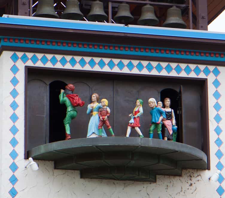 The Pied Piper steals the show (along with the children)