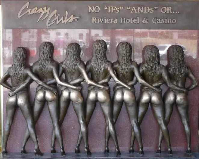 Showgirls bronze Vegas