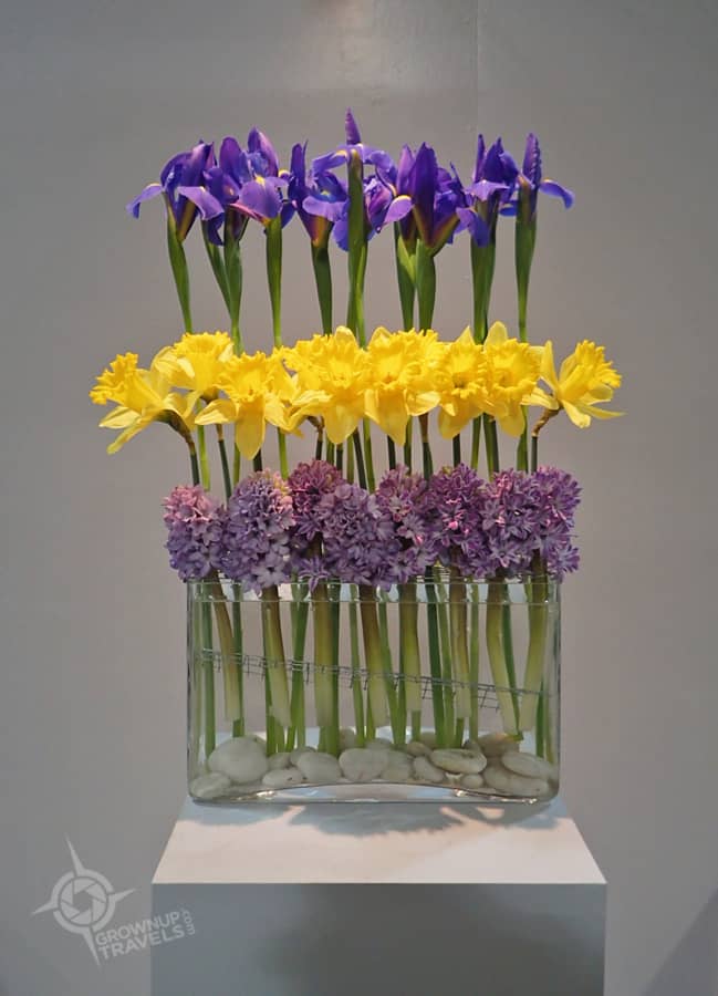 3-tiered floral arrangement