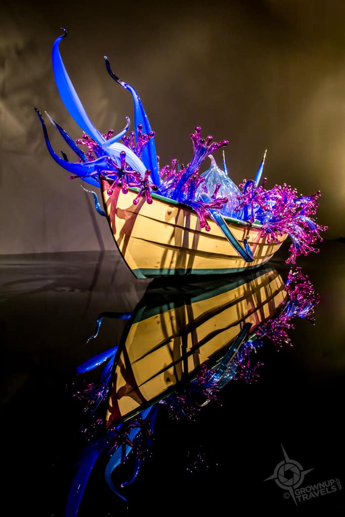 chihuly boat