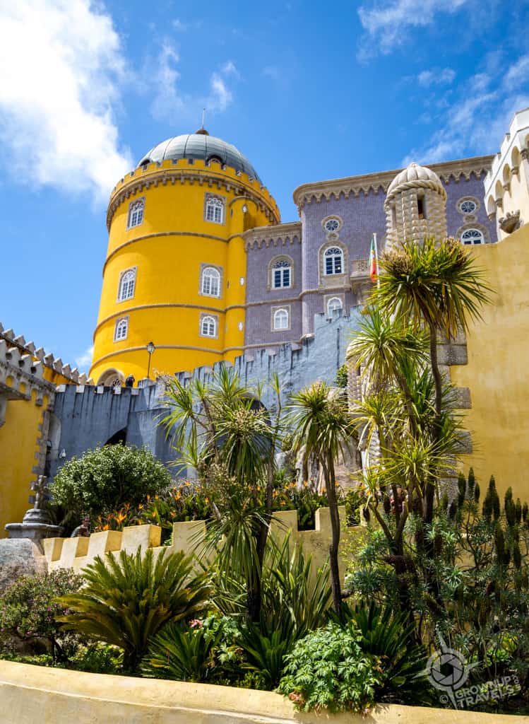 The colorful Pena Palace atop Sintra! Amazingly beautiful palace that you  must visit in Portugal! • • • • • #earthfocus #earthofficial…
