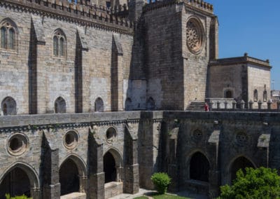 Evora Cathedral exterior cloister vert