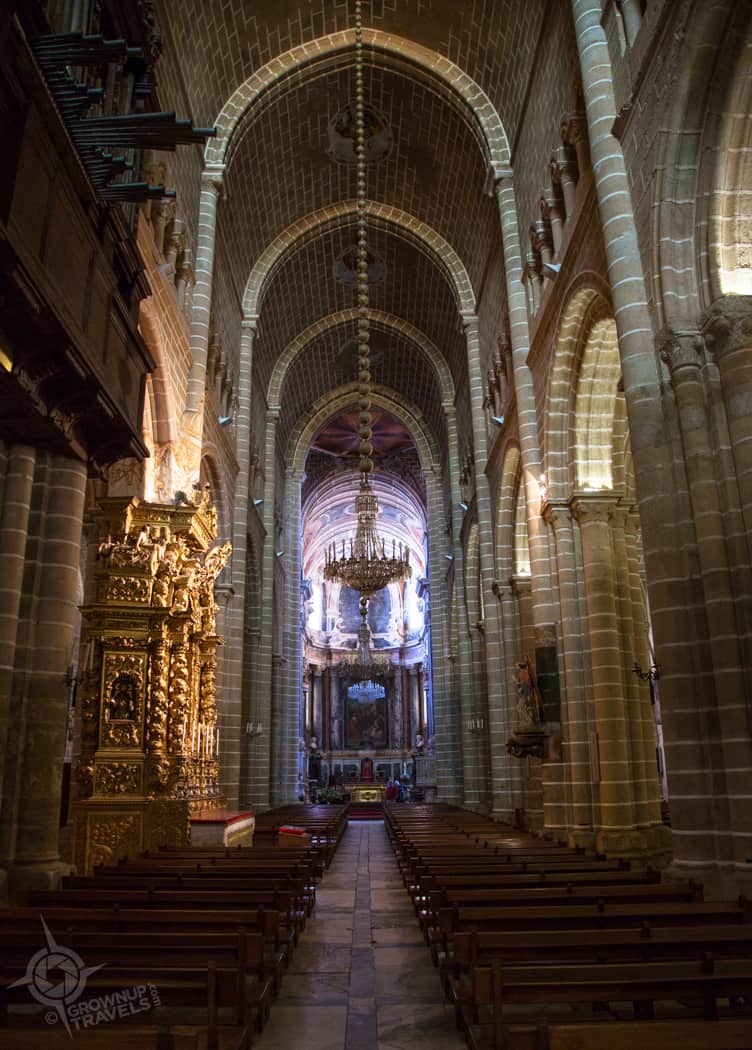 Evora Gothic interior cathedral