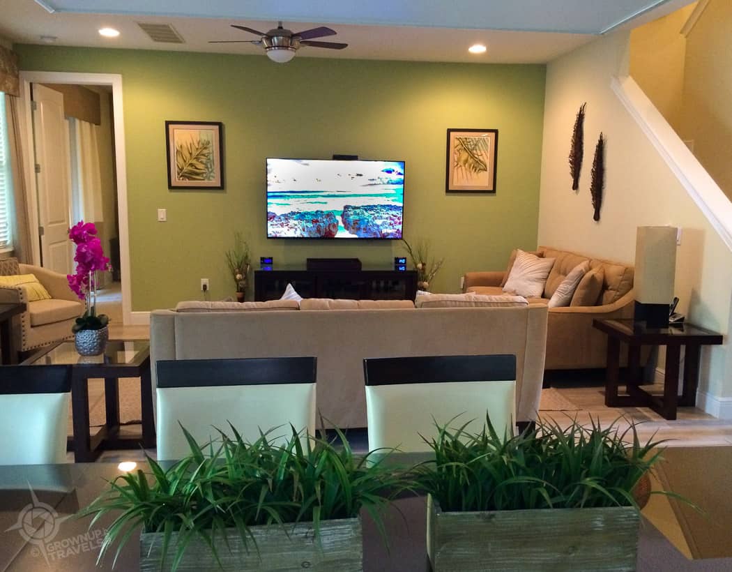 jeeves-house-living-room