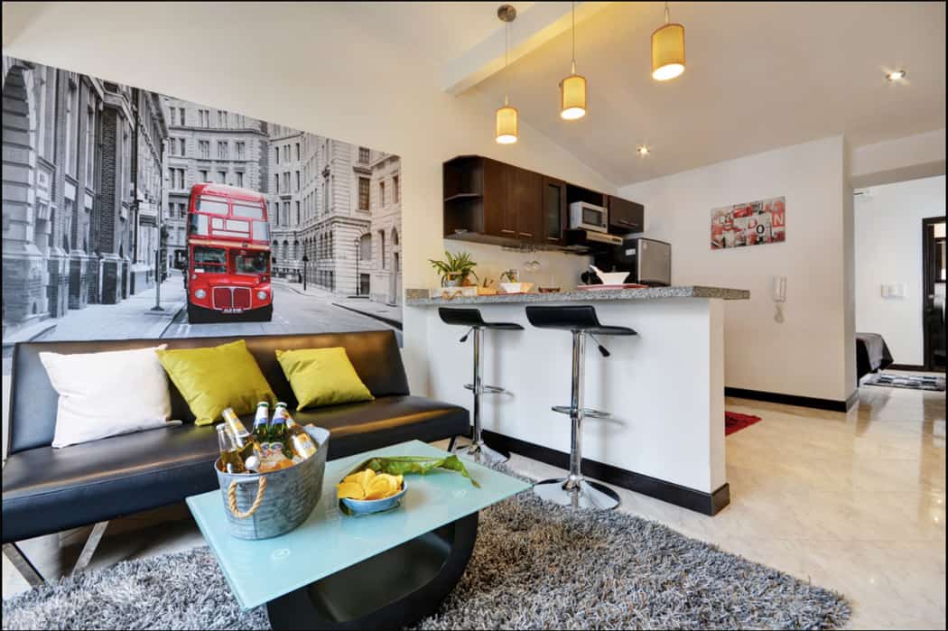 London Suite living area