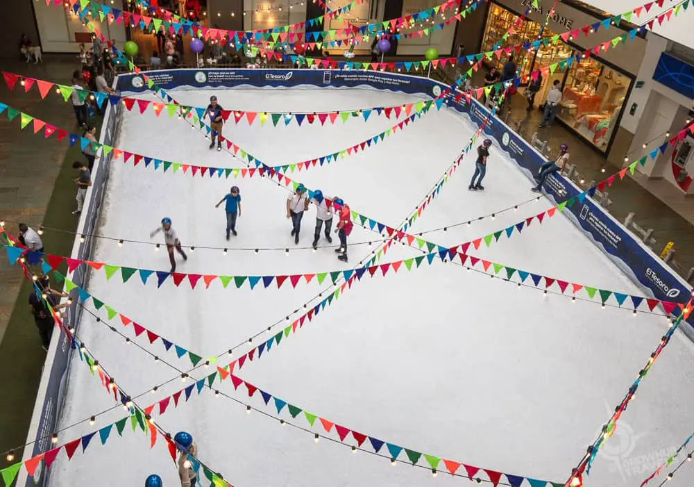 skating rink at El Tesoro mall