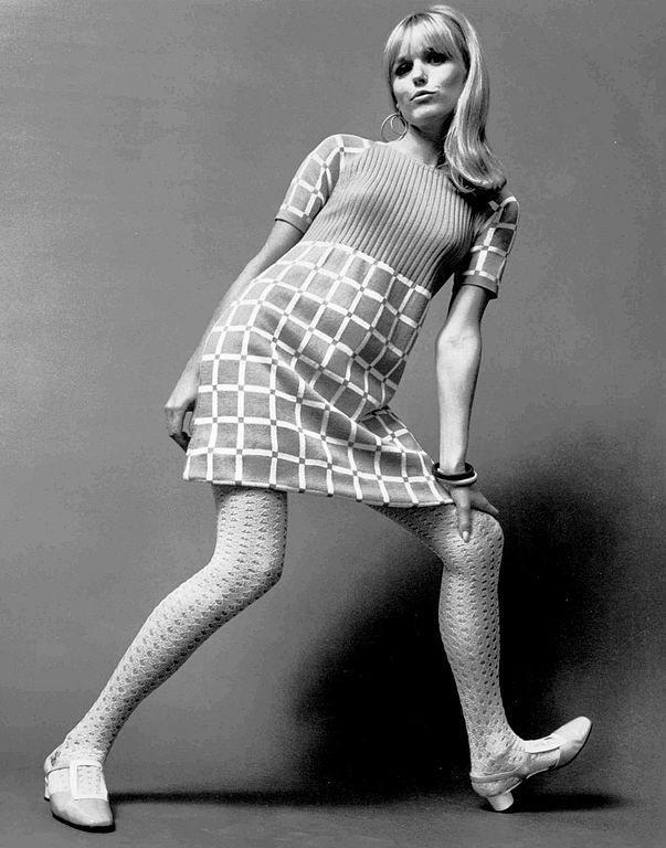 Sweater_knit_dress_1967public domain