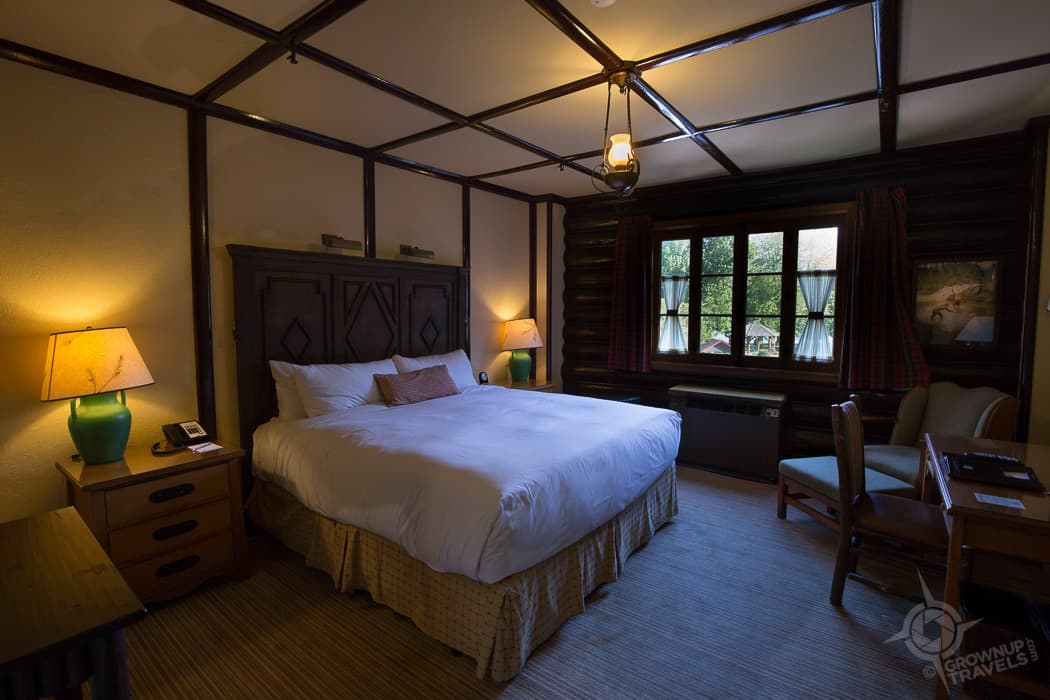 chateau Montebello room