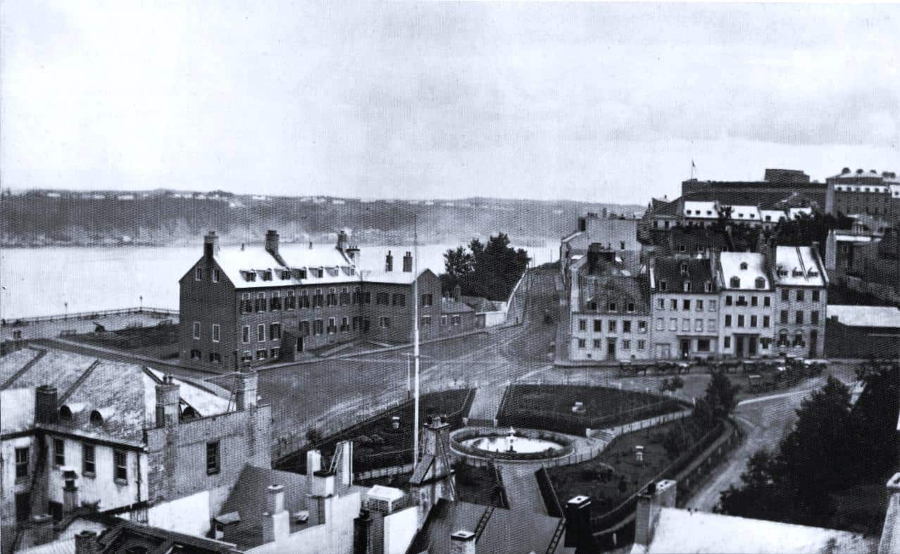 Chateau_Haldimand_Place_d_Armes_1866