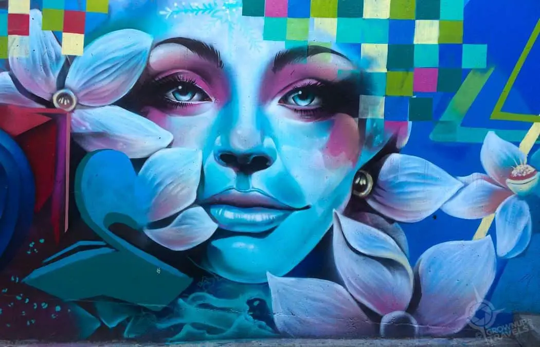 Street Art for Good: Comuna 13 Graffiti Tour in Medellin