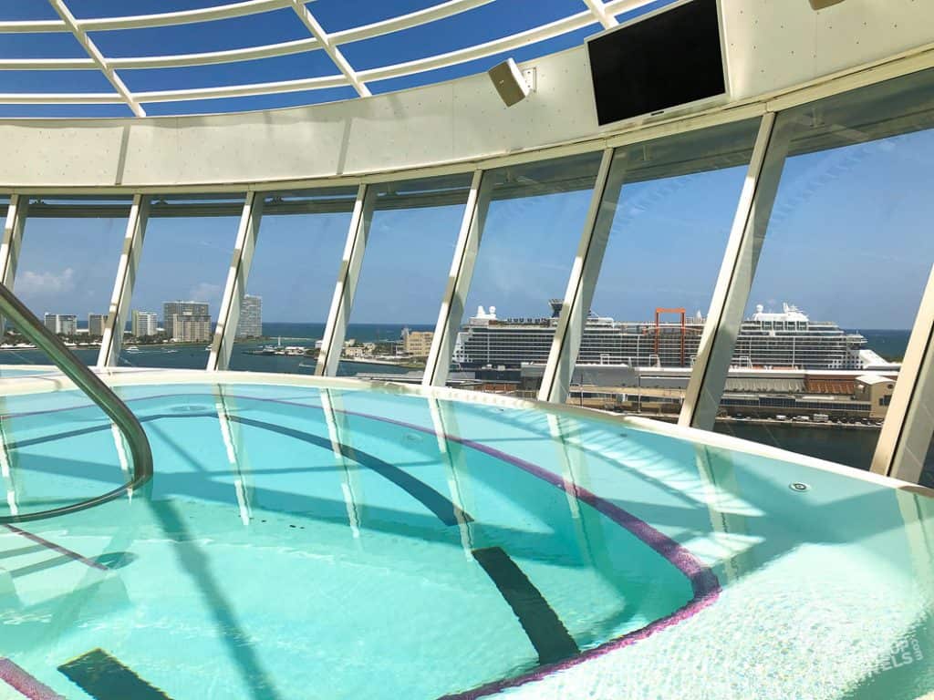 Cantilevered hot tub Harmony of the Seas