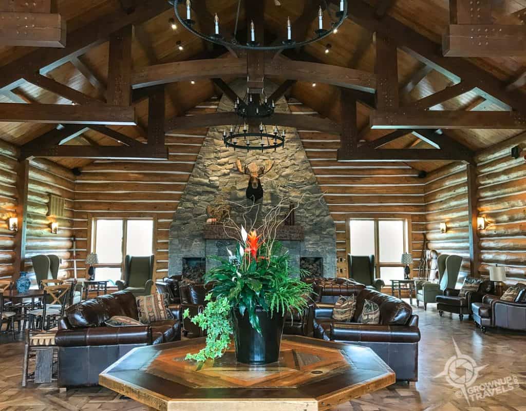 Killarney Mountain Lodge great room