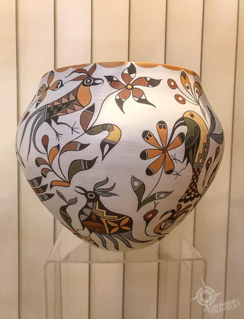 Acoma Pueblo pot Heard Museum Store Phoenix