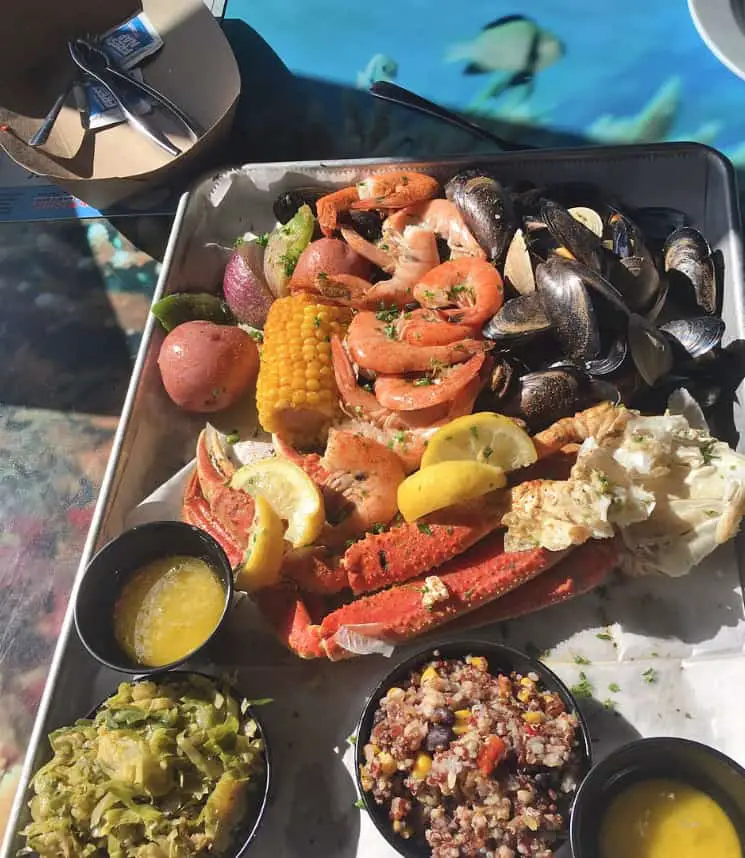 crabby bills seafood platter St. Pete