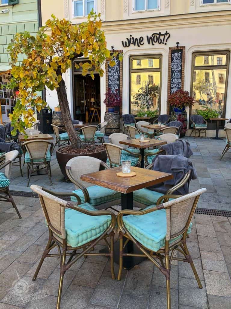 Hlavne namestie square Wine Bar Bratislava