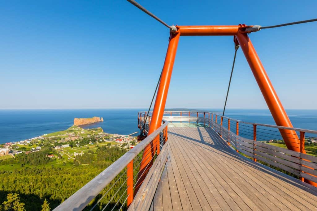 Glass platform Perce Unesco global Geopark Mathieu Dupuis