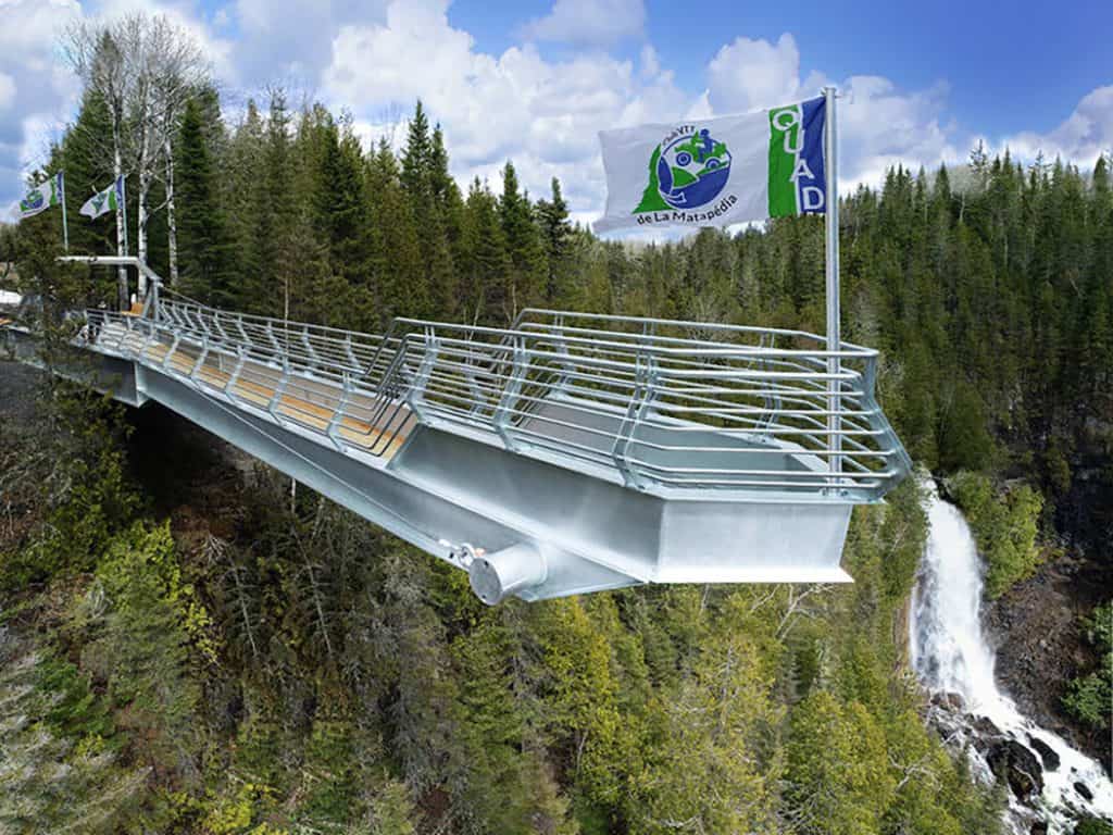 chute-a-philomene-belvedere-et-chute-a-philomene Bonjour Quebec