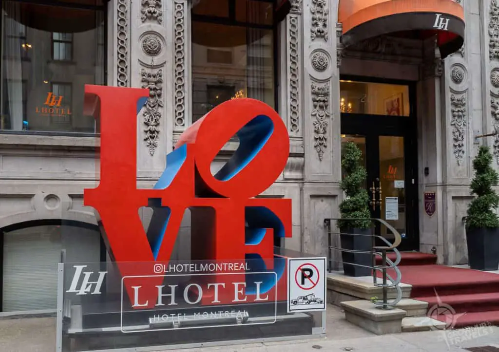 Robert Indiana Love sculpture L'Hotel Montreal