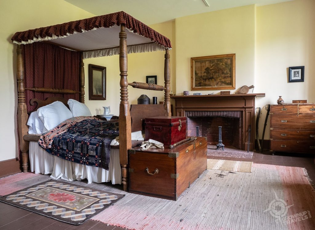 Midland Ontario Getaway Officers Quarters Bedroom Discovery Harbour.jpg
