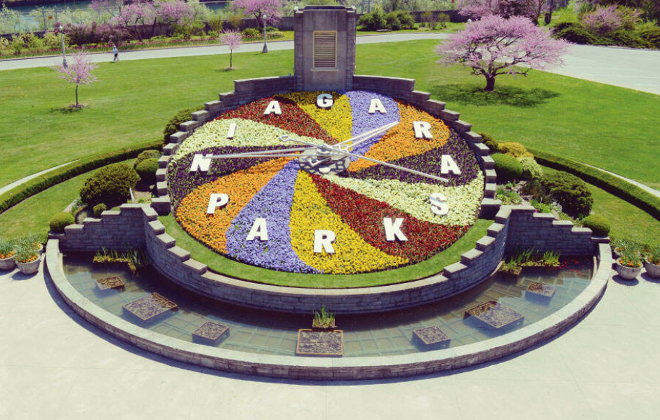 Niagara Parks Flower Clock