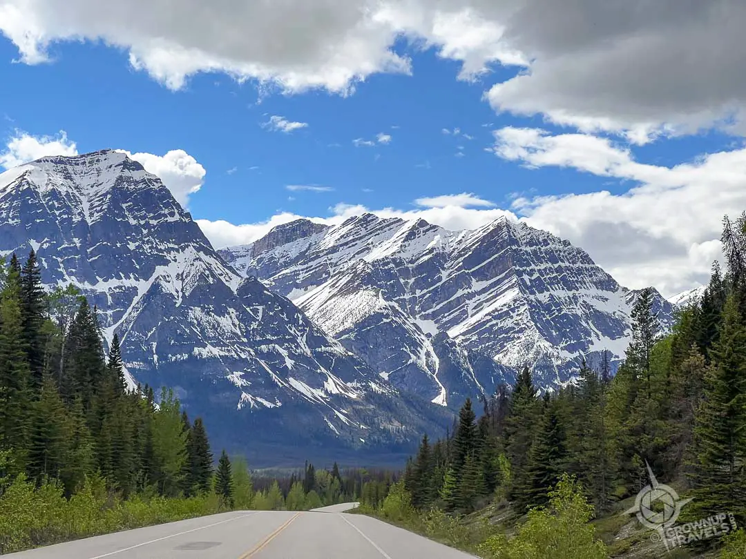 The Icefields Parkway In Alberta The Most Scenic Drive In Canada