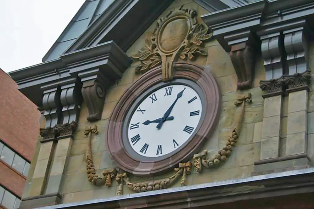Halifax city hall clock 9 04
