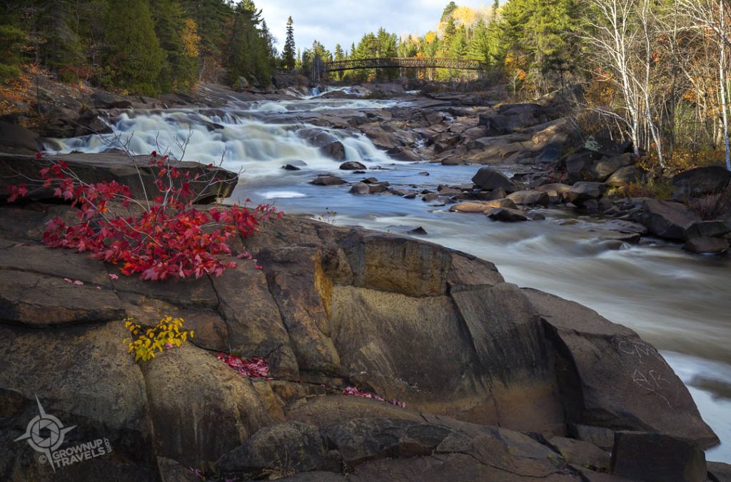 Onaping Falls autumn red leaves on rocks 2015
