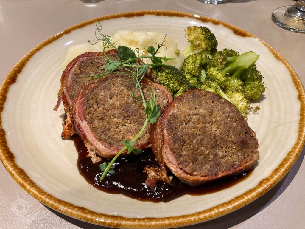 Bacon Wrapped Bison Meatloaf Métis Crossing