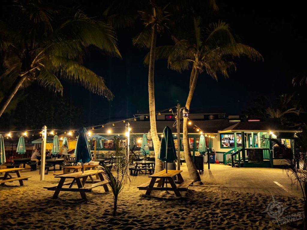 Exterior Mucky Duck Captiva