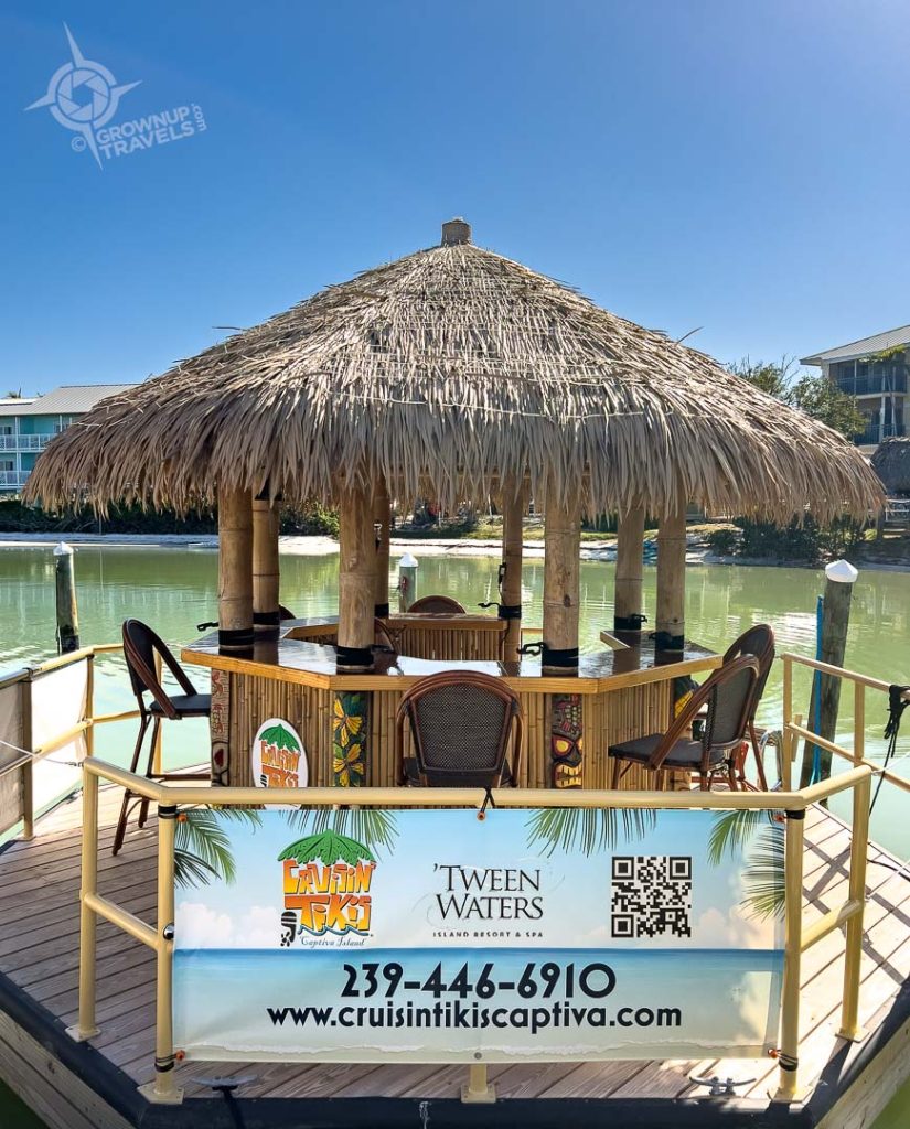 'Tweenie Tiki cruise bar