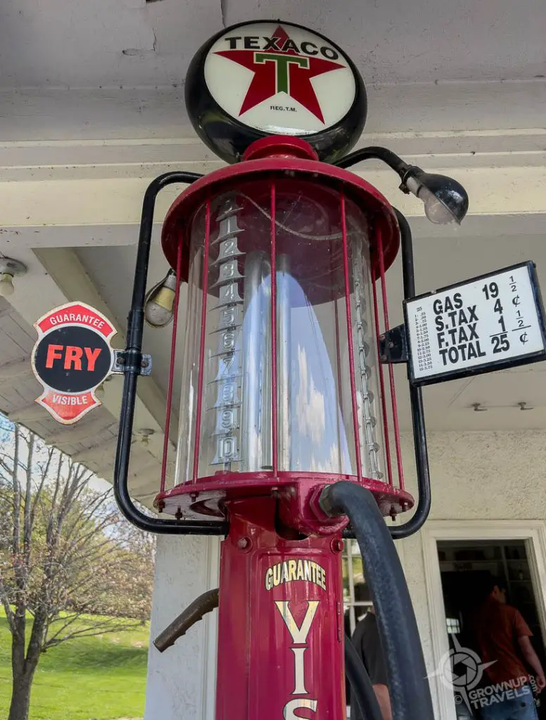 1928 Speedboy Gas pump Great Lakes to Florida Highway M