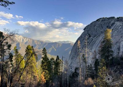 First view of Moro Rock from Trail