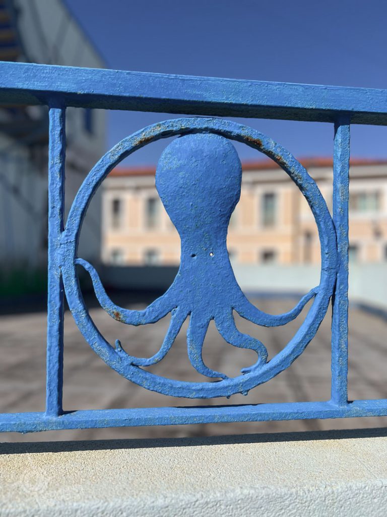 Caorle blue octopus railing