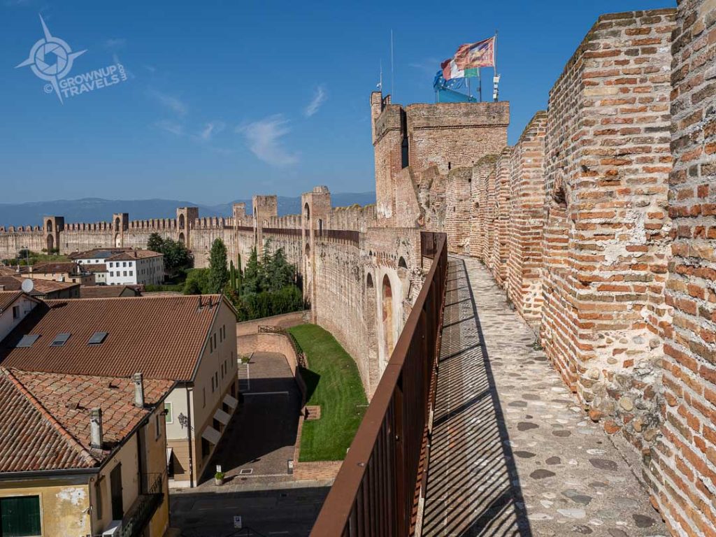 Walkway on top of Cittadella's walls