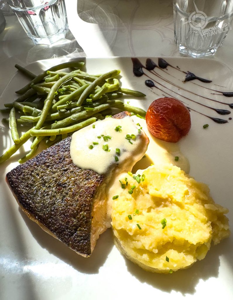 Salmon at Hotel Baudy restaurant Giverny