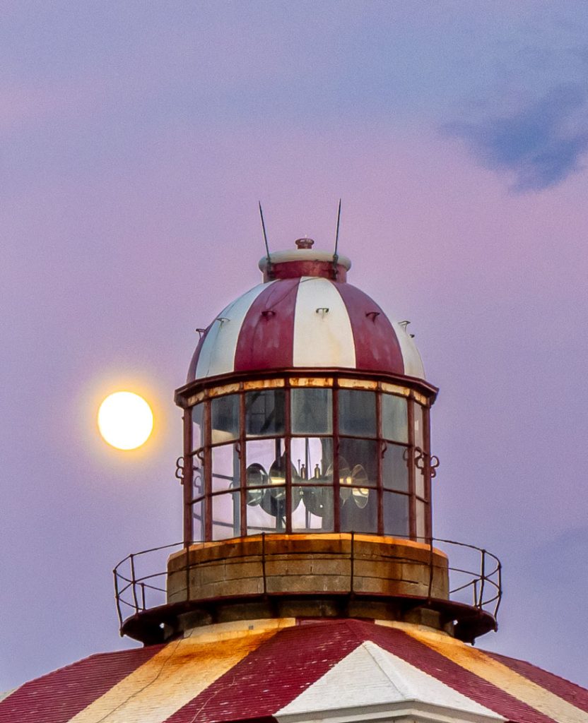 Cape Bonavista lighthouse lantern closeup