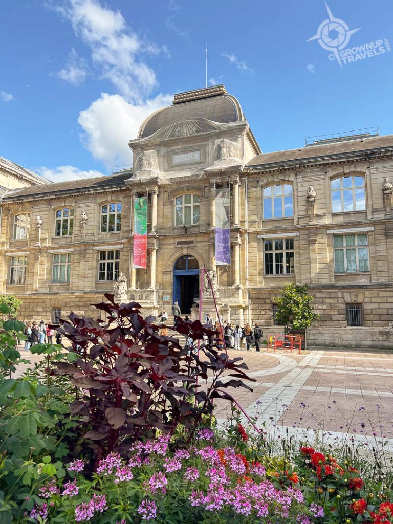 Musée des Beaux Arts Rouen exterior