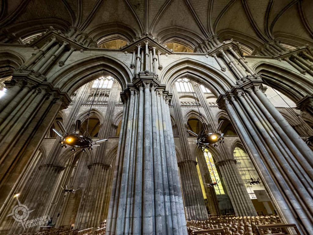 Notre Dame Cathedral Rouen interior columns and vault horiz