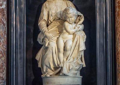 Church of our Lady Michelangelo's Madonna and Child Bruges Belgium_-2
