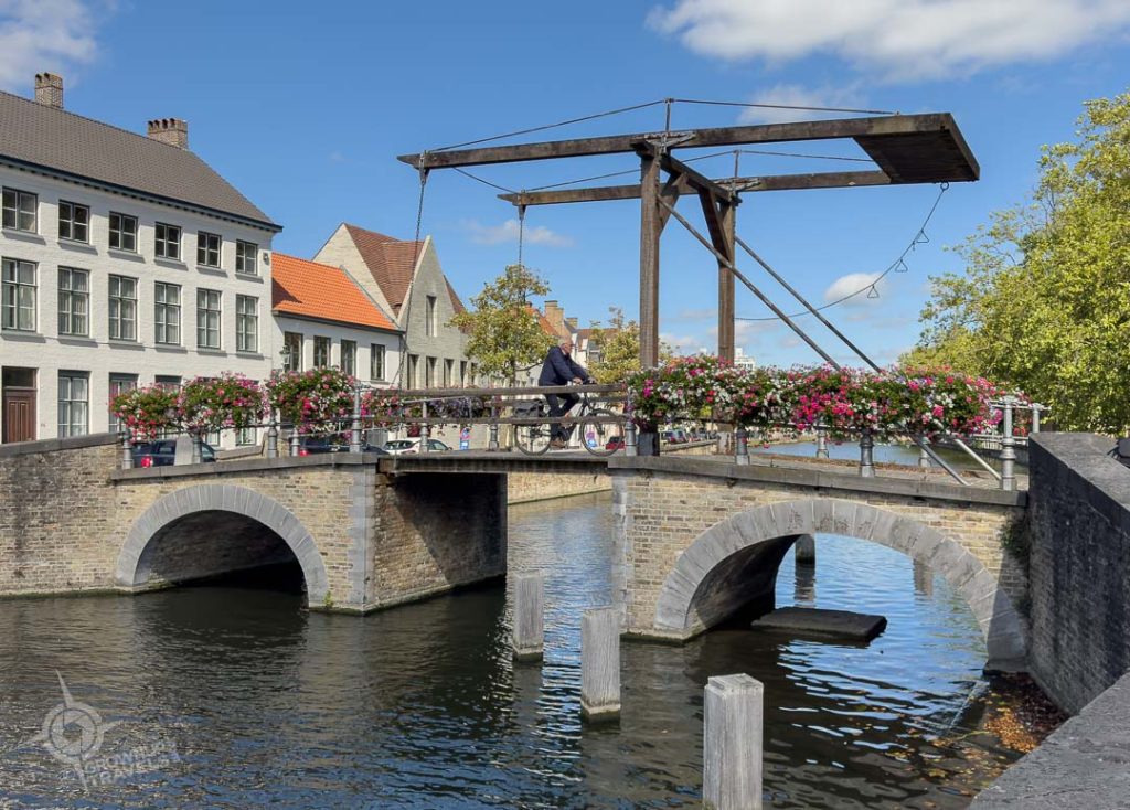 Wooden lift bridge Bruges