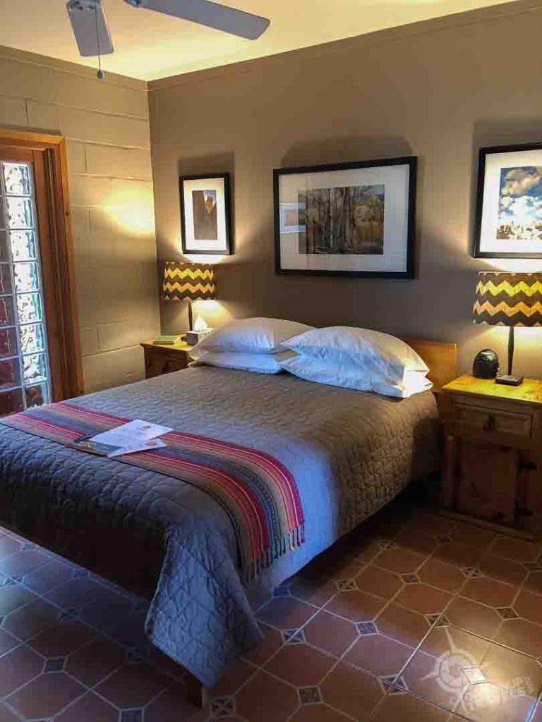 29 Palms California Spin and Margie's bungalow room