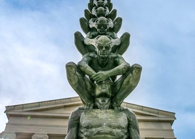 Albright Knox Sculpture exterior