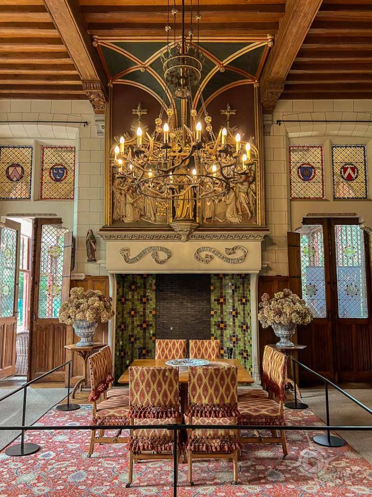 Red Drawing Room Kasteel van Loppem