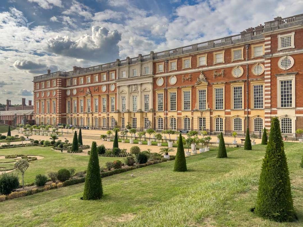 Hampton Court Palace Privy Garden