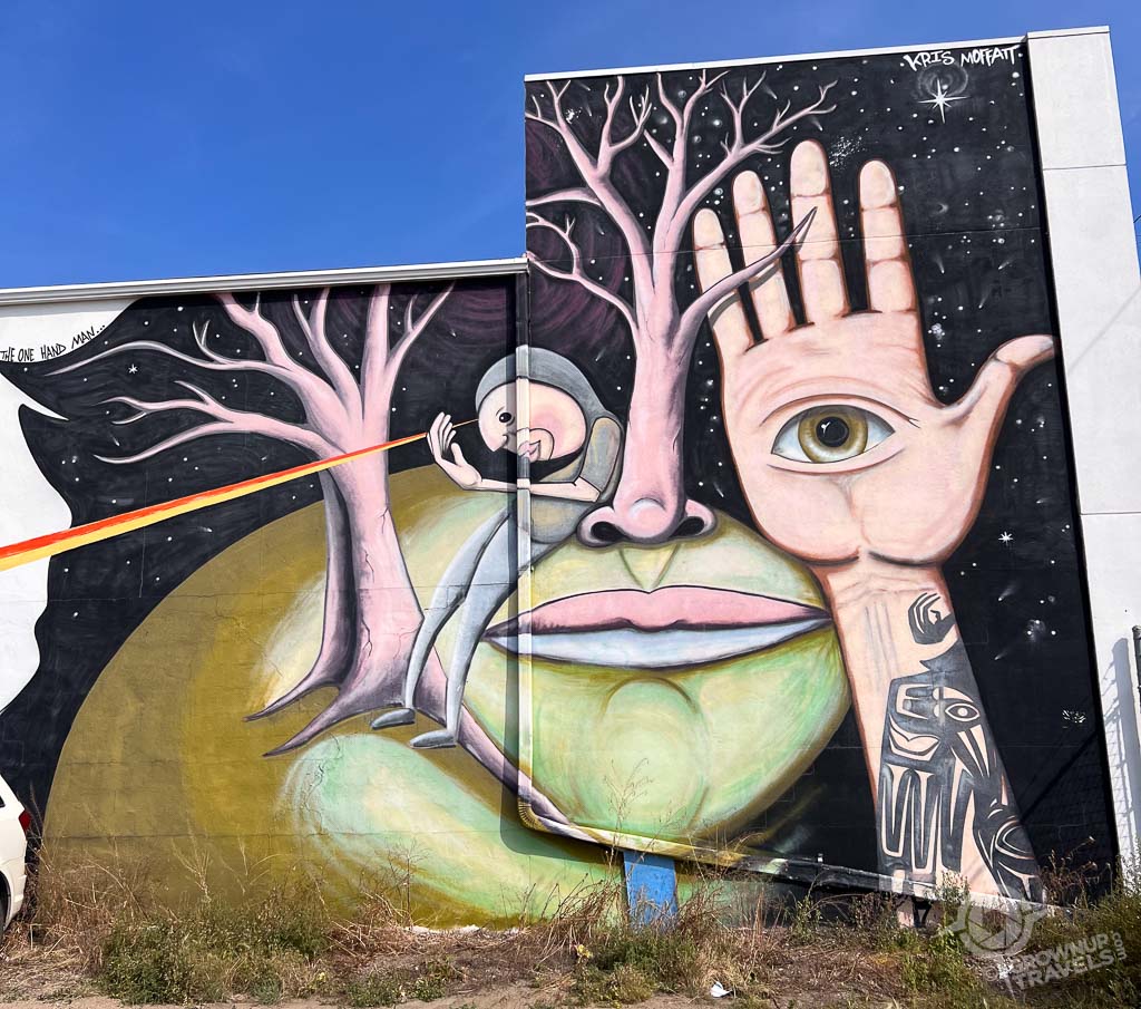 Kris Moffat's One Hand Man mural in Riversdale