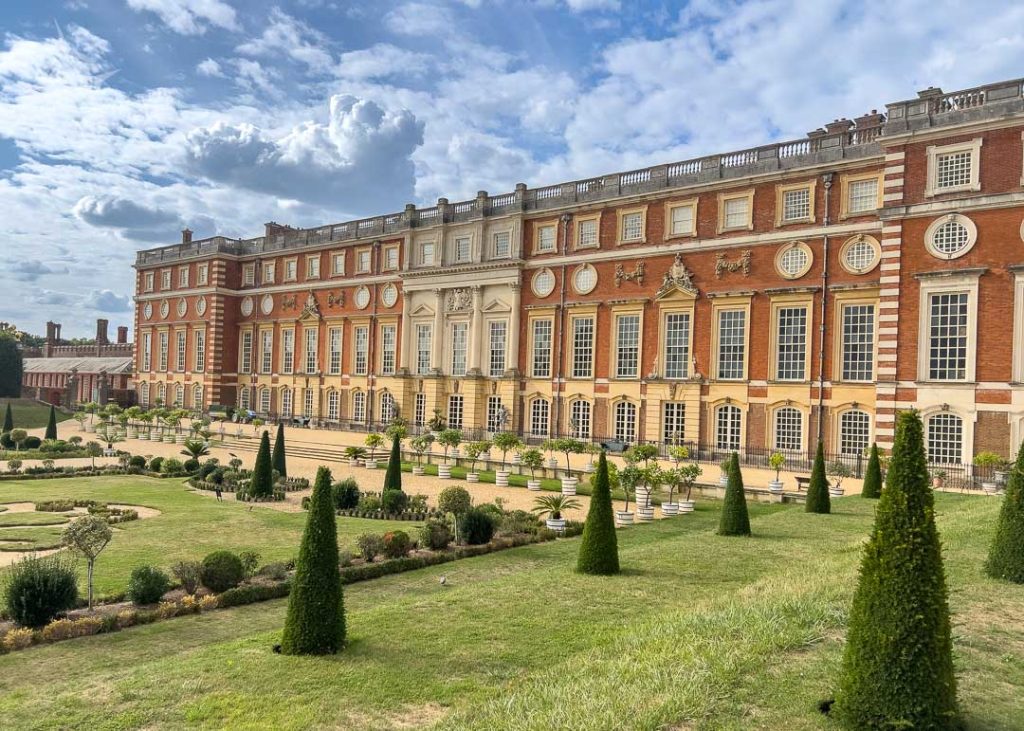Hampton Court Palace The Privy Garden