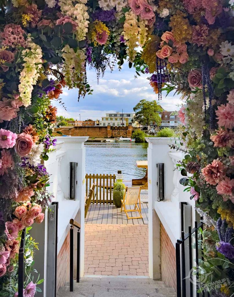 Hotel MItre's Riverside Terrace entrance