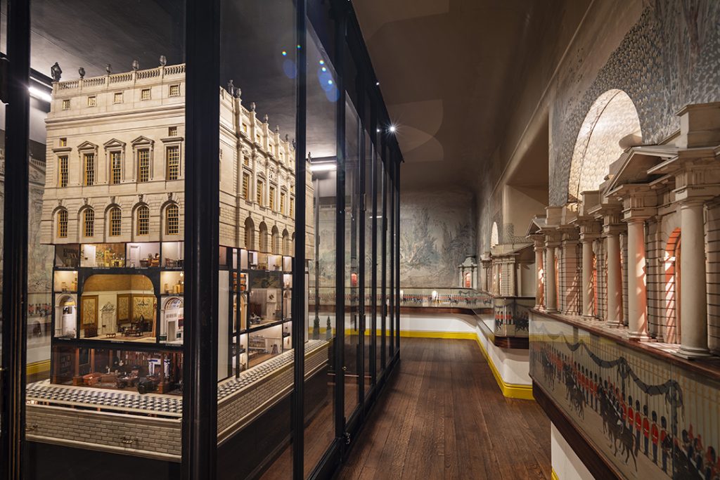Queen Mary's Dollhouse exhibit room